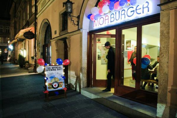 Moa Burger